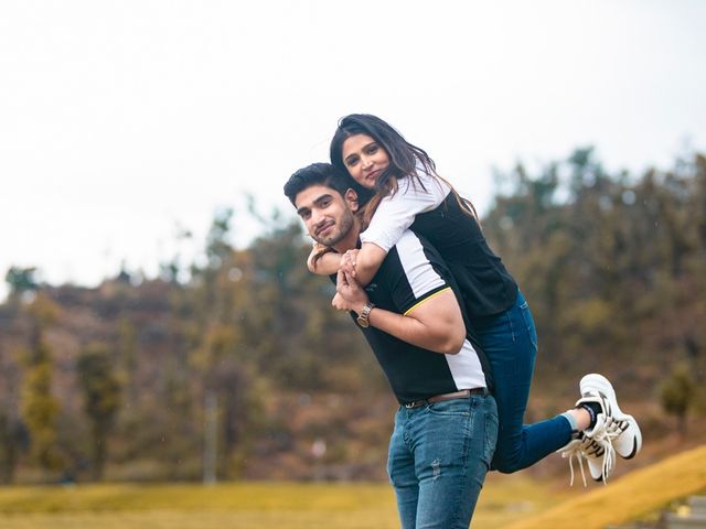 Ronik and Shivali's wedding in Jhansi, Uttar Pradesh 9