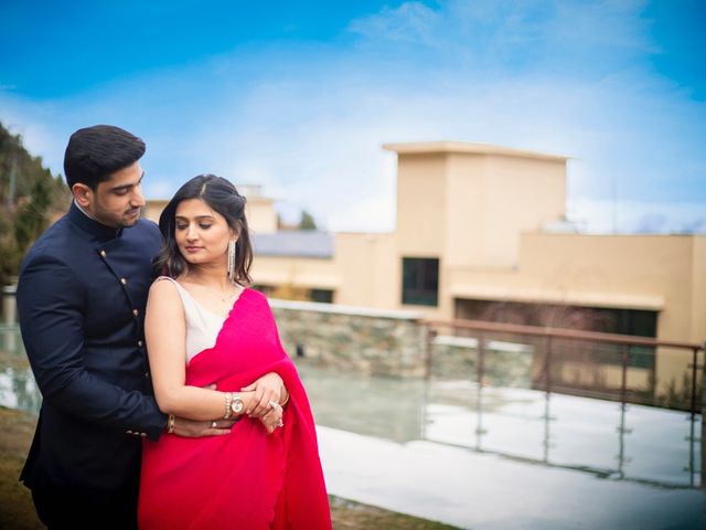 Ronik and Shivali's wedding in Jhansi, Uttar Pradesh 17