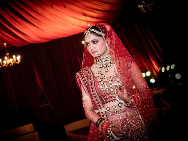 Ronik and Shivali's wedding in Jhansi, Uttar Pradesh 30