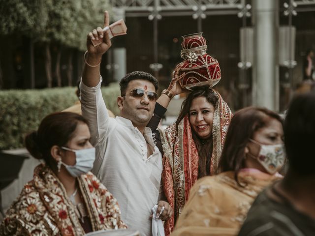 Rudrakash and Deepali&apos;s wedding in Gurgaon, Delhi NCR 40