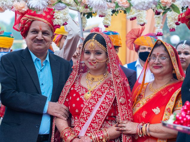 Garima and Ritvik&apos;s wedding in Mancherial, Telangana 35