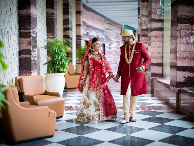 Nishant and Hina&apos;s wedding in Mumbai, Maharashtra 16