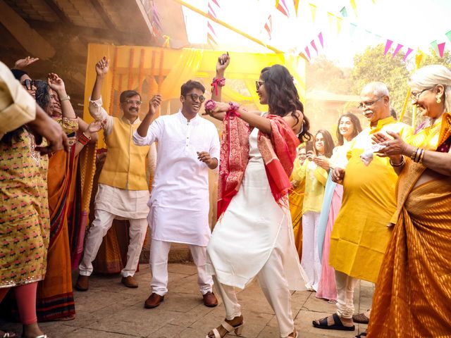 Saumitra and Anisha&apos;s wedding in Pune, Maharashtra 62
