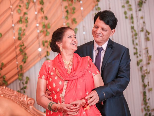 Kirtika and Himanshu&apos;s wedding in South Delhi, Delhi NCR 10