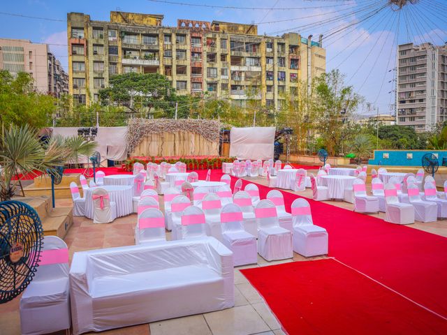 Shraddha and Nilesh&apos;s wedding in Mumbai, Maharashtra 6