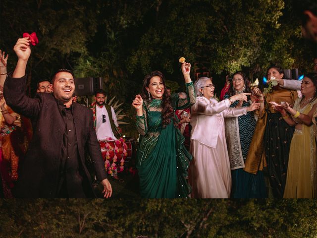 Pooja and Akshay's wedding in South Delhi, Delhi NCR 9