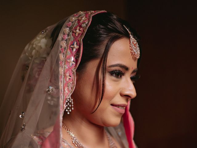 Pooja and Akshay's wedding in South Delhi, Delhi NCR 30
