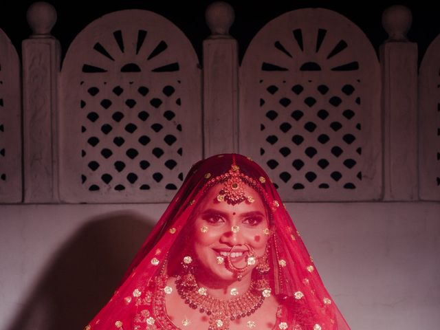 Vandana and Saurabh&apos;s wedding in Lucknow, Uttar Pradesh 17