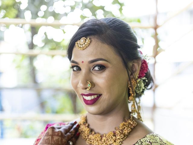 Juily and Pratik&apos;s wedding in Mumbai, Maharashtra 15