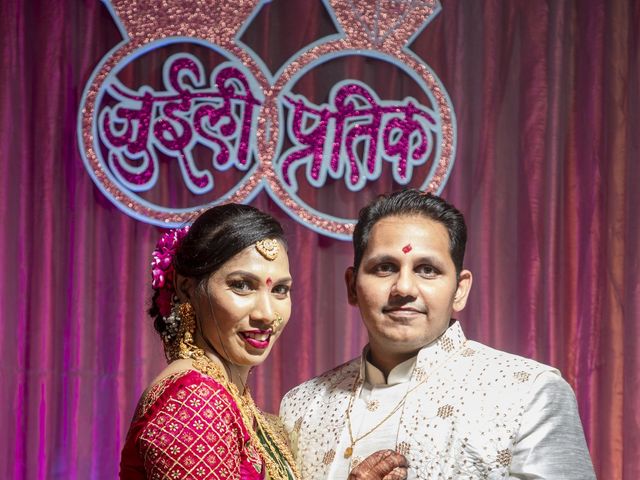 Juily and Pratik&apos;s wedding in Mumbai, Maharashtra 32