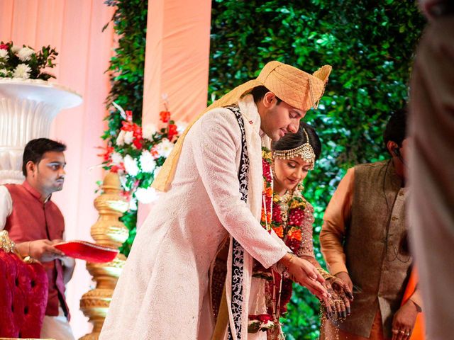 Parthvi and Shreyas&apos;s wedding in Mumbai, Maharashtra 80