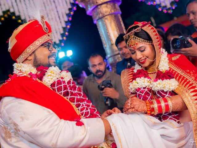 Bhoomi and Shivam&apos;s wedding in Vadodara, Gujarat 52