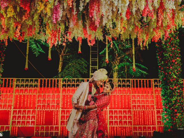 Keyuri and Brijesh&apos;s wedding in Vadodara, Gujarat 72
