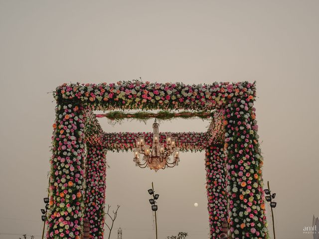 Abhilasha and Pulkesh&apos;s wedding in Mumbai, Maharashtra 4
