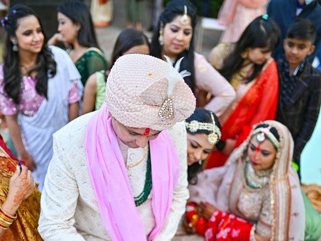 Shivani and Arpan&apos;s wedding in East Delhi, Delhi NCR 45