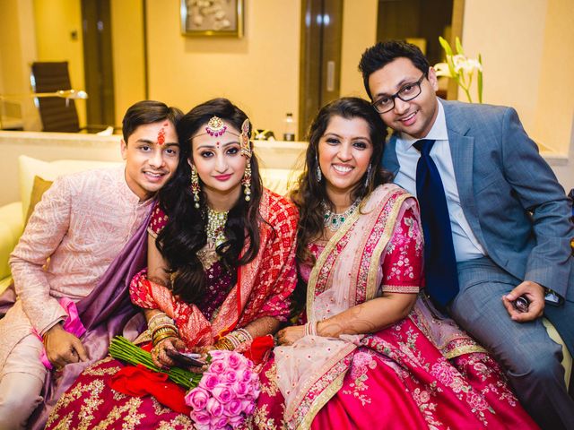 Resham and Rohan&apos;s wedding in Mumbai, Maharashtra 47