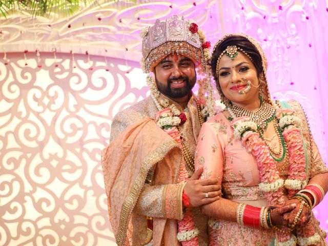 Sunayana and Anshul&apos;s wedding in East Delhi, Delhi NCR 63