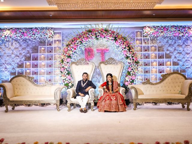 Tushar and Priyanka&apos;s wedding in Mumbai, Maharashtra 21