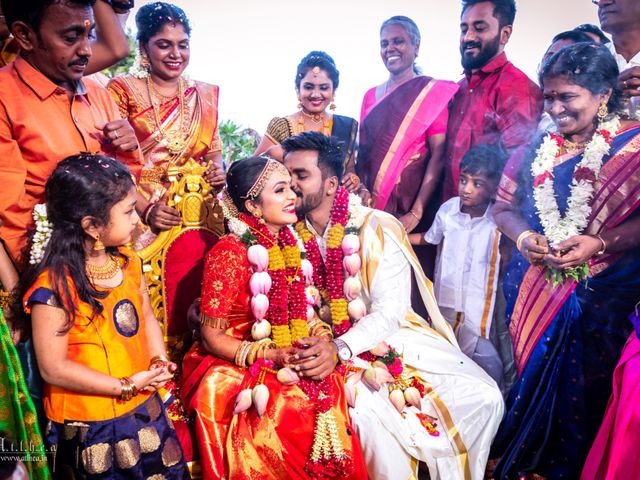 Nithya and Prashant&apos;s wedding in Thrissur, Kerala 12