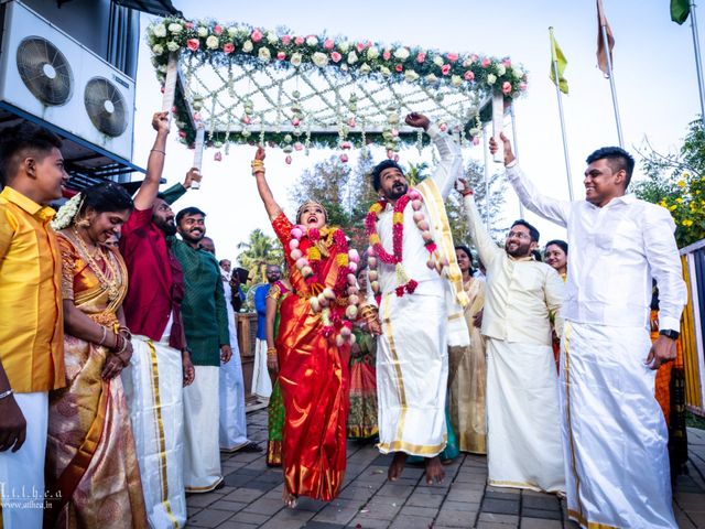 Nithya and Prashant&apos;s wedding in Thrissur, Kerala 15