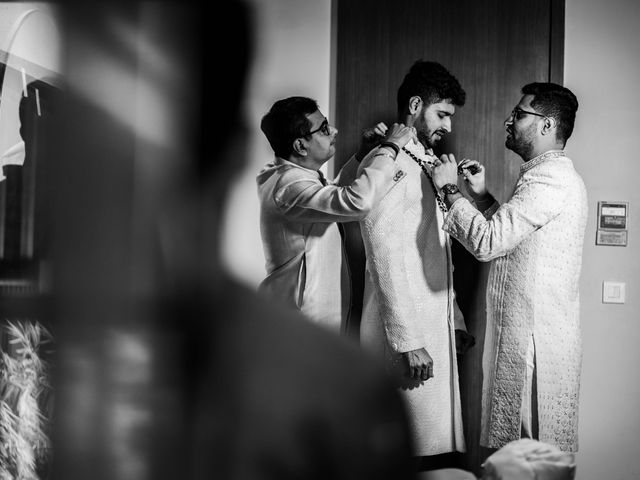 Aditi and Ravi&apos;s wedding in Mumbai, Maharashtra 73