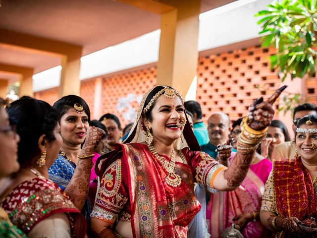 Aditi and Ravi&apos;s wedding in Mumbai, Maharashtra 199