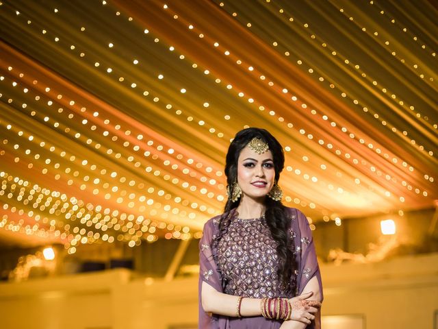 Aastha and Kunal&apos;s wedding in Ramgarh, Jharkhand 25