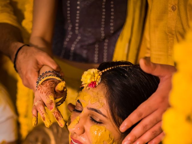 Aastha and Kunal&apos;s wedding in Ramgarh, Jharkhand 31