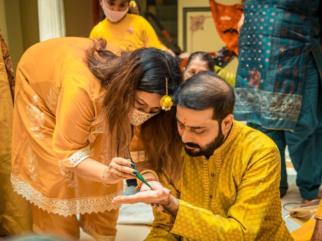 Aastha and Kunal&apos;s wedding in Ramgarh, Jharkhand 43