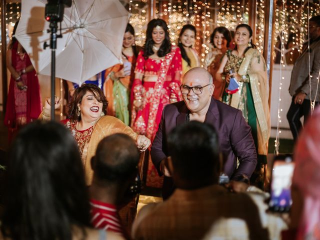 Anish and Neha's wedding in Mumbai, Maharashtra 10