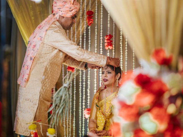 Anish and Neha's wedding in Mumbai, Maharashtra 14