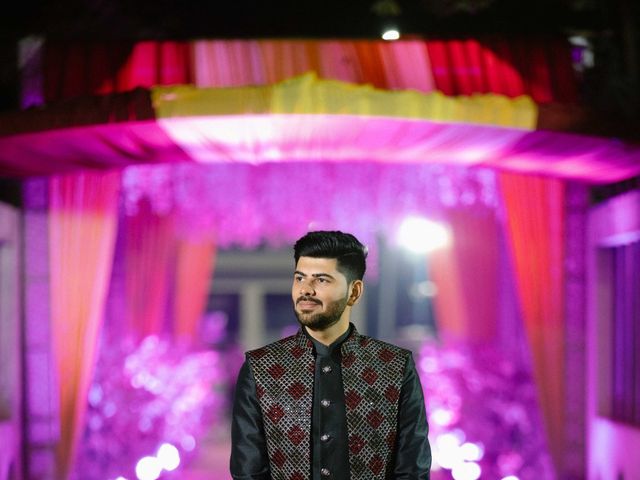 Gaurav and Pooja&apos;s wedding in Gandhinagar, Gujarat 30