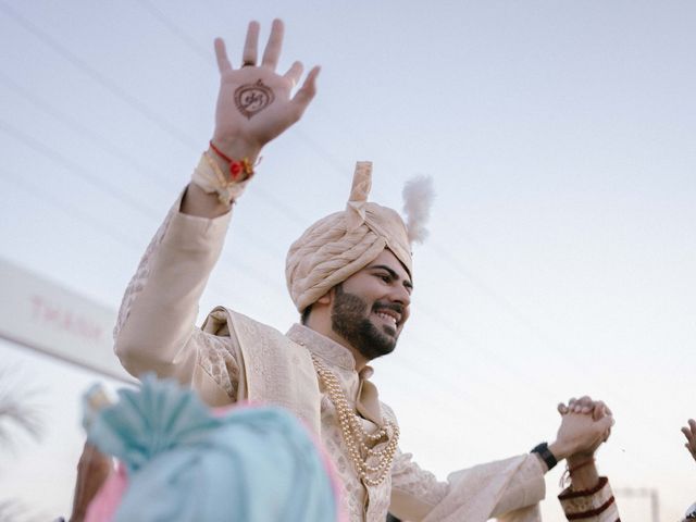 Gaurav and Pooja&apos;s wedding in Gandhinagar, Gujarat 70