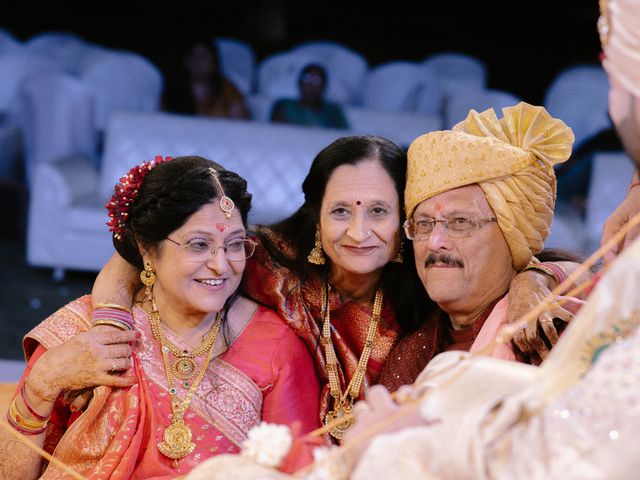 Gaurav and Pooja&apos;s wedding in Gandhinagar, Gujarat 98