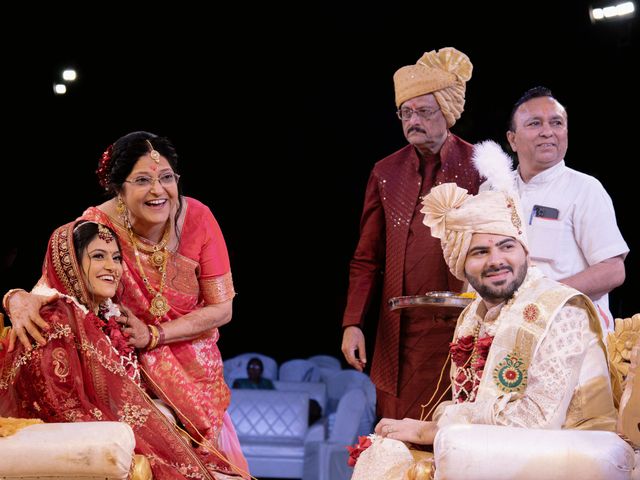 Gaurav and Pooja&apos;s wedding in Gandhinagar, Gujarat 99