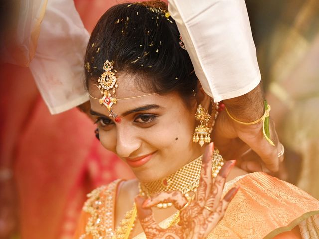 Bindhu and Bharath&apos;s wedding in Guntur, Andhra Pradesh 7