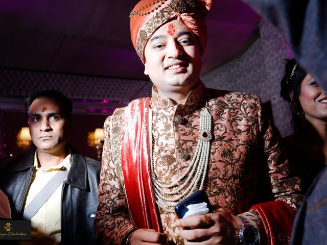 Laxmi and Amit&apos;s wedding in West Delhi, Delhi NCR 45