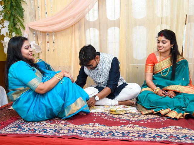 Subhasri and Arijit&apos;s wedding in North 24 Parganas, West Bengal 53