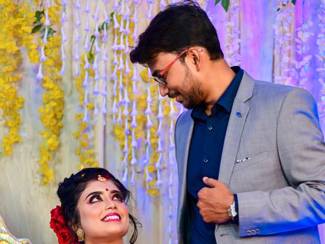 Subhasri and Arijit's wedding in North 24 Parganas, West Bengal 62