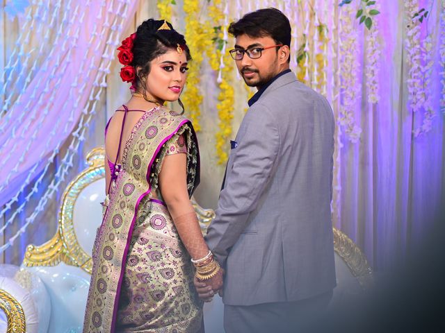 Subhasri and Arijit&apos;s wedding in North 24 Parganas, West Bengal 71