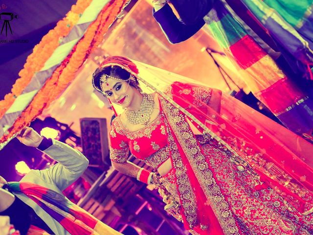 Sakshi and Ramit&apos;s wedding in North Delhi, Delhi NCR 35