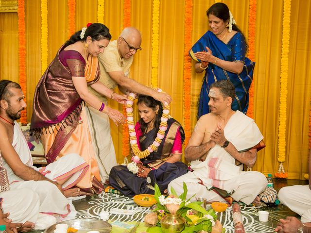 Lakshmi and Akshy&apos;s wedding in Chennai, Tamil Nadu 11
