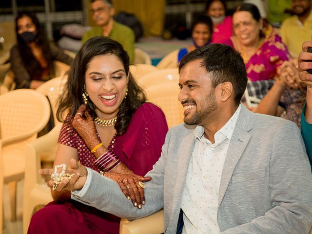 Lakshmi and Akshy&apos;s wedding in Chennai, Tamil Nadu 35