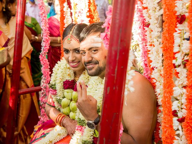 Lakshmi and Akshy&apos;s wedding in Chennai, Tamil Nadu 43