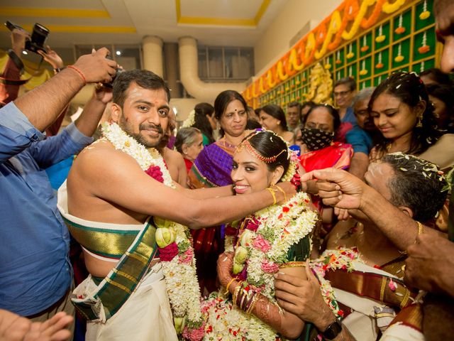 Lakshmi and Akshy&apos;s wedding in Chennai, Tamil Nadu 82