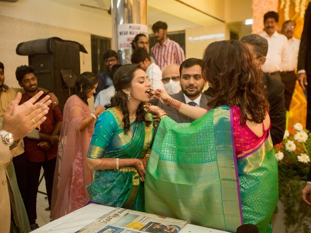 Lakshmi and Akshy&apos;s wedding in Chennai, Tamil Nadu 111