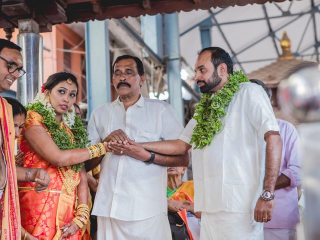 Meenu and Rajeev&apos;s wedding in Palakkad, Kerala 14