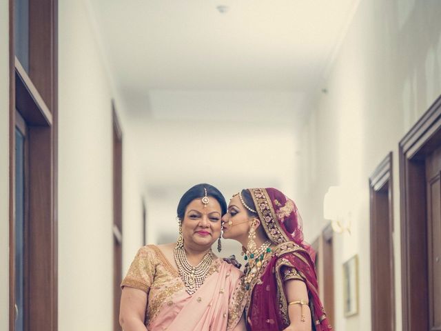 Kanika and Nipun&apos;s wedding in Gurgaon, Delhi NCR 18