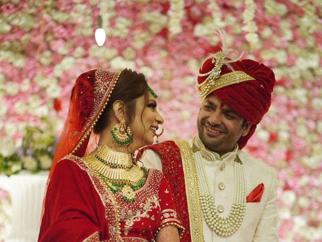 Divy and Amar&apos;s wedding in Lucknow, Uttar Pradesh 28