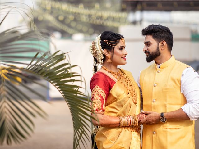 Latish and Latika&apos;s wedding in Mumbai, Maharashtra 10